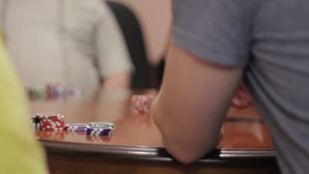 Distribution de cartes Poker 