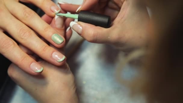 Delikatny Francuski manicure — Wideo stockowe