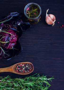 otlar ve baharatlar seçimi