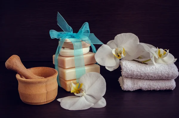 Σπα και wellness ρύθμιση με φυσικό σαπούνι — Φωτογραφία Αρχείου