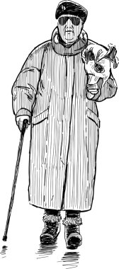 Bir buket ile yaşlı kadın