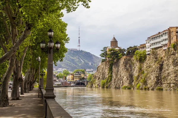 Kura Nehri Tiflis 2 çıkabilir