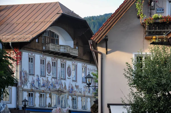 Una Delle Pittoresche Case Dipinte Nel Villaggio Oberammergau Baviera Germania — Foto Stock
