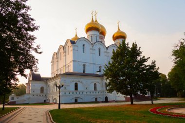 Yaroslavl 'daki Varsayım Katedrali (Rusya)