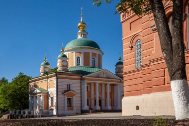 Khotkovsky Manastırı, Rusya 'daki Kutsal Bakire Meryem' in şefaati Katedrali.