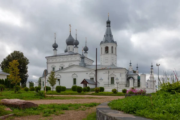 Igreja São João Crisóstomo Godenovo Rússia — Fotografia de Stock