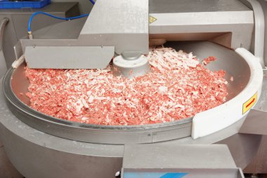 büyük fabrika kase kıyılmış et