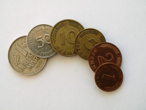 Monede germane vechi (Deutsche Mark și Pfennig ) — Fotografie, imagine de stoc
