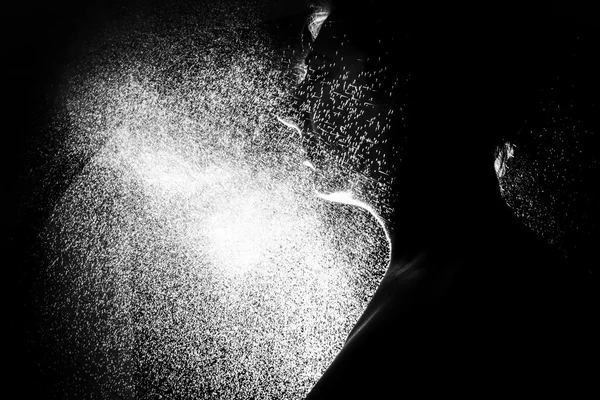 Mujer silueta y gotas de agua — Foto de Stock