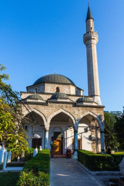 Saraybosna 'daki tarihi Ali Paşa Camii manzarası. Bosna-Hersek