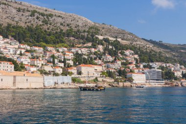 Güneşli bir günde Dubrovnik şehrinin güzel manzarası. Hırvatistan 