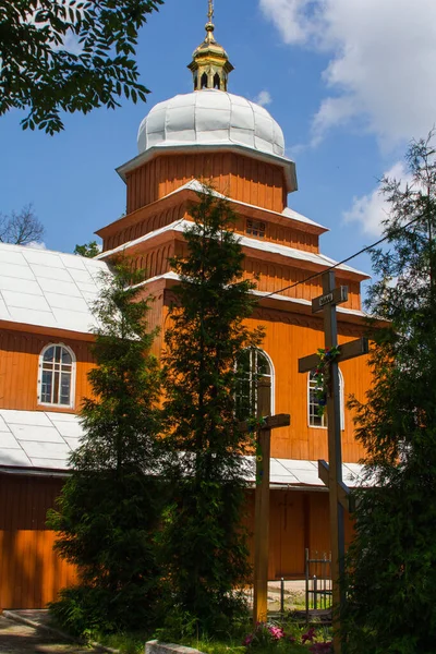 Pohled Starobylý Dřevěný Kostel Svatého Velkého Mučedníka Paraskevy Drohobychu Ukrajina — Stock fotografie
