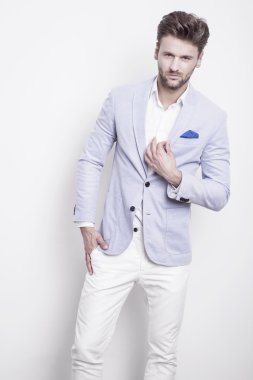 zarif yakışıklı 