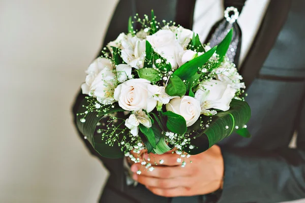 白色新娘的花束 — 图库照片