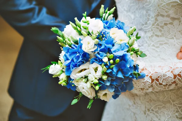 Bouquet bleu mariée — Photo