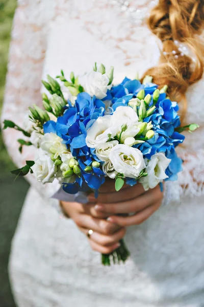 Kytice nevěsty modré — Stock fotografie