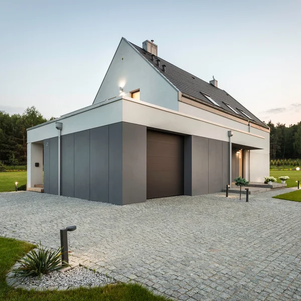 Modern ve basit mimarisi