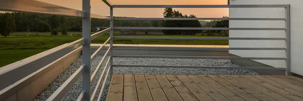Moderne terras met geweldig uitzicht — Stockfoto