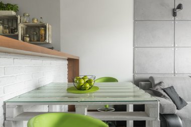 Küçük yemek alanı için akıllı çözüm