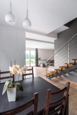 casa interior de plano aberto