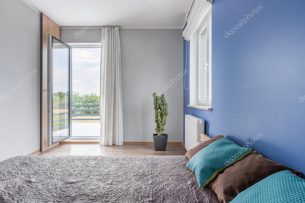Slaapkamer met een ontspannen sfeer — Stockfoto © in4mal #121104256 Slaapkamer met een ontspannen sfeer — Stockfoto © in4mal #121104256