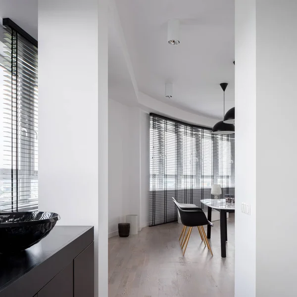 Sala Jantar Corredor Elegante Apartamento Preto Branco Com Parede Arredondada — Fotografia de Stock