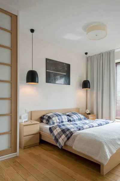 Dormitor Modern Simplu Mobilier Din Lemn Podea — Fotografie, imagine de stoc