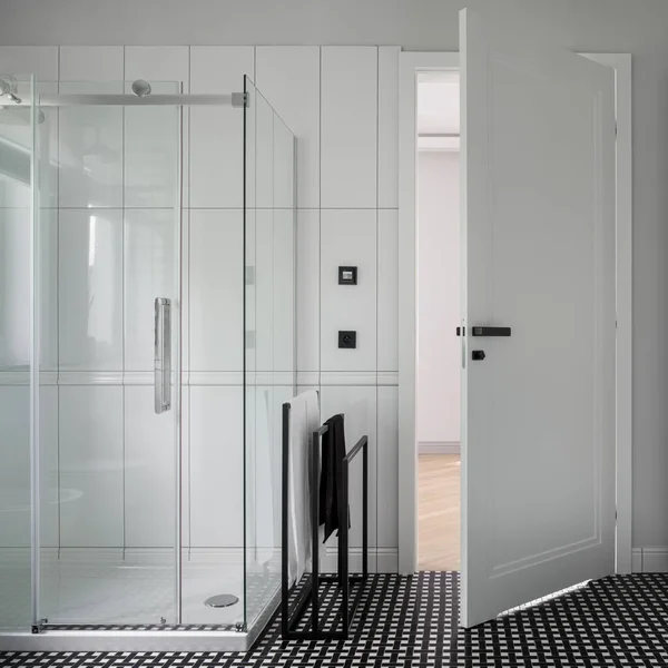 Modern Bathroom Black White Stylish Mosaic Floor Tiles Shower — Stock Fotó
