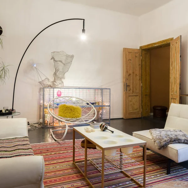 Diseño Creativo Interior Sala Estar Con Muebles Antiguos Modernos Puertas — Foto de Stock