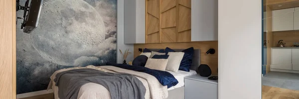 Panorama Chambre Élégante Avec Lit Confortable Avec Beaux Draps Décor — Photo