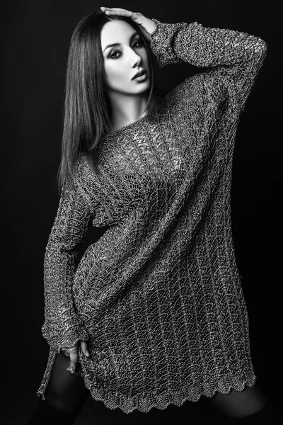 Studio photo of young  woman on black background. black and whit — Stock Photo, Image