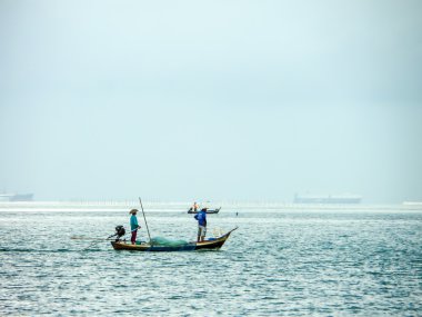 İki Balıkçı teknesinde 