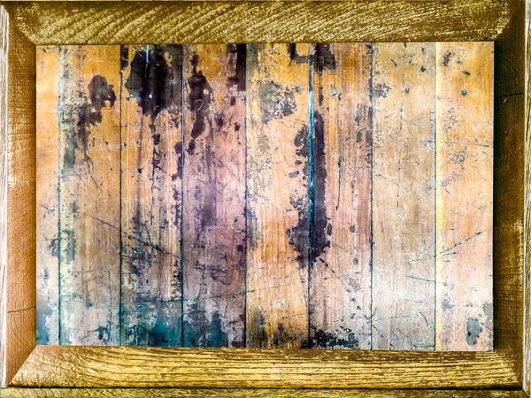 오래 된 수직 나무 조각 및 그림자 나무 테두리 — 스톡 사진