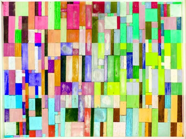 Rainbow and multicolor wood pieces vertical and six shade on bac — Stock Photo, Image