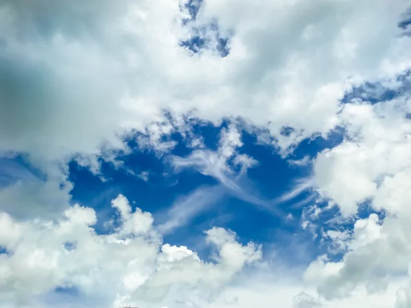 Clound sfondo cielo blu — Foto Stock