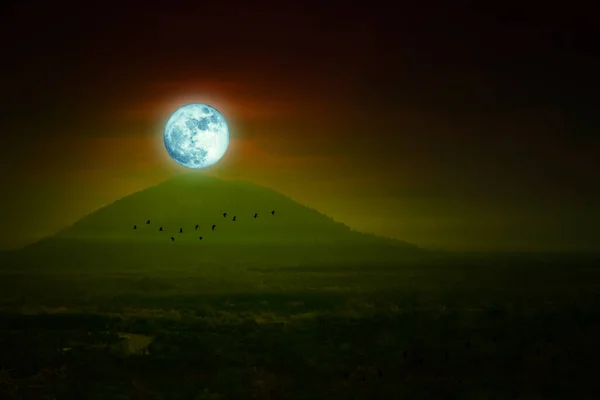 Full Moon Night Sky Hill Mountain Silhouette Birds Flying Elements — Stock Photo, Image