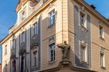 saint peter Prag heykeli