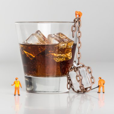 Alkol bar ve restoranlar kavramı. Minyatür toy wo