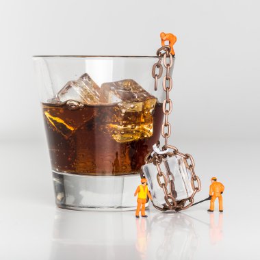 Alkol bar ve restoranlar kavramı. Minyatür toy wo