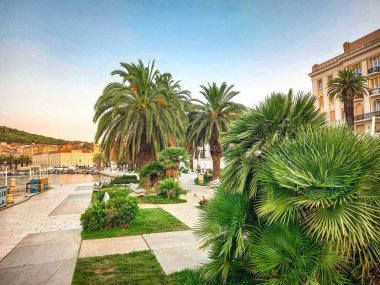 Hırvatistan 'da Bölünmenin Yeşil Doğası 