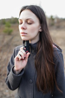 Kadın intihar etmek istiyorum