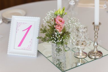 Masada güzel çiçekler