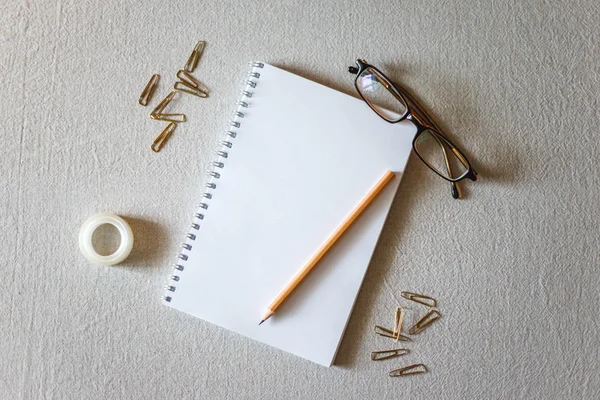 Notepad on the table — Stock Photo, Image