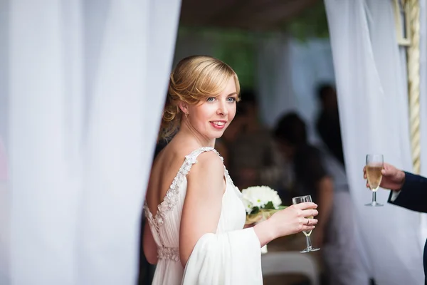 Young beautiful bride looked back — Stock Photo, Image