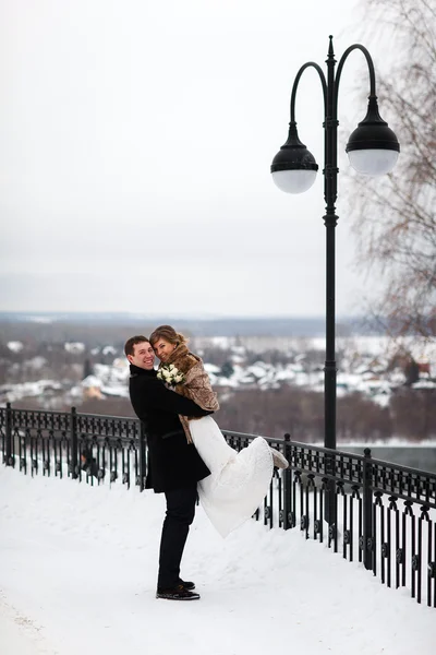 Wedding in the winter. — Stock Photo, Image