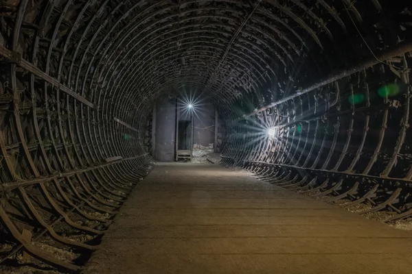 terk edilmiş bir sığınak