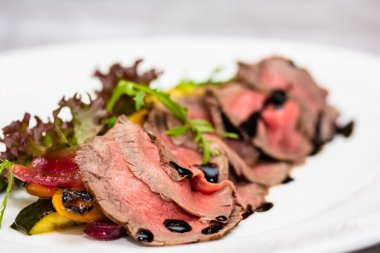 Sığır eti plakadır.