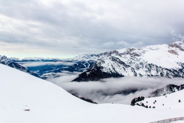 Dağlar ve bölge Val di Fassa, İtalya Kayak.