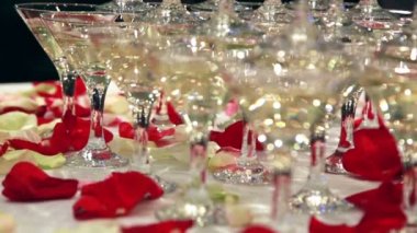 Champane kokteyl kule restoran hizmeti ile lüks iç Panoraması