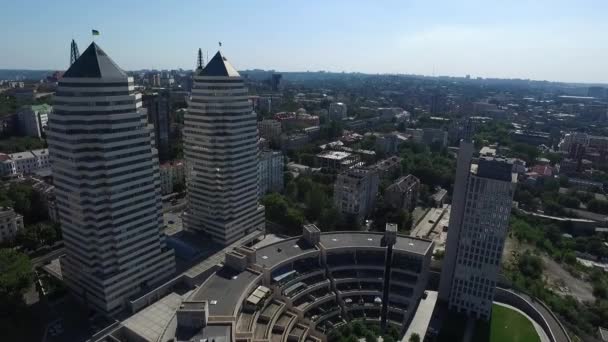 Вид с воздуха на город Днепропетровск Украина. центр Днепропетровска. Украина — стоковое видео